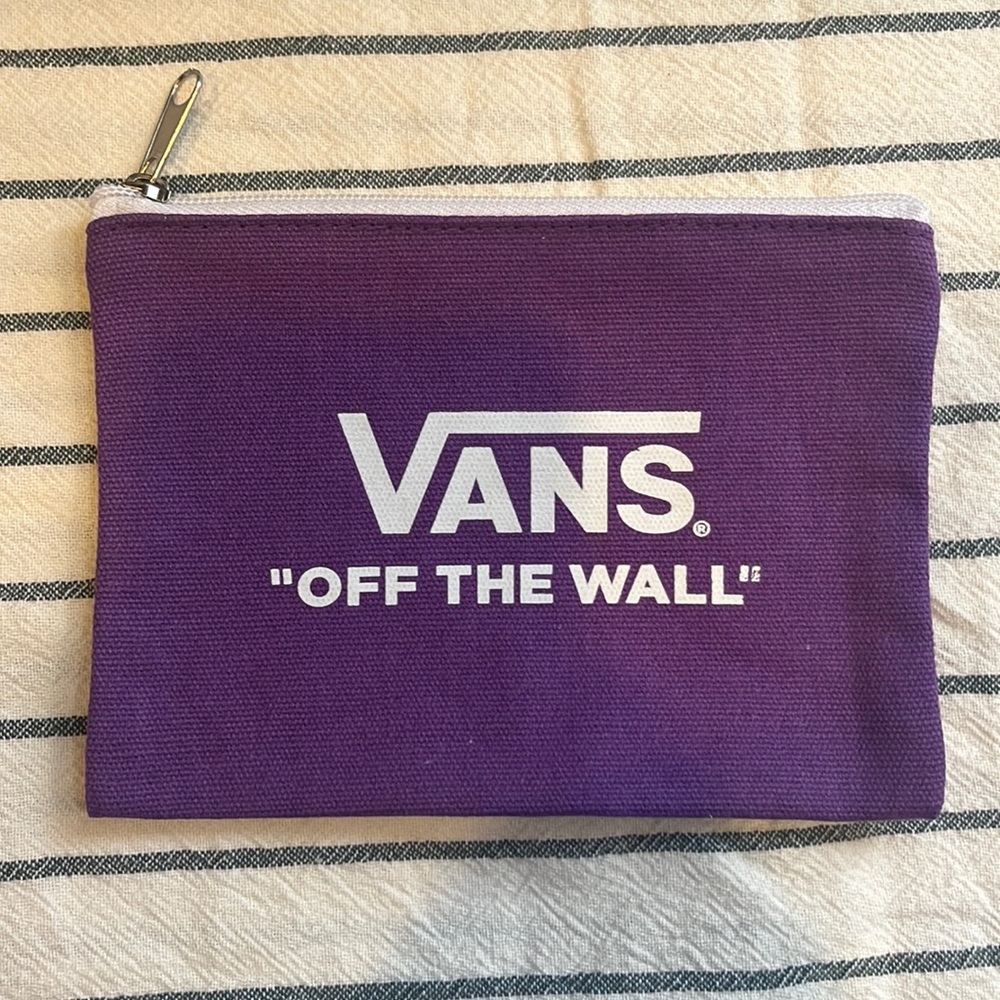 Vans “Off the Wall” Purple Pouch